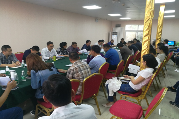 华体会官方端网站登录入口-华体会(中国)
召开西站路道路工程结算审计动员大会