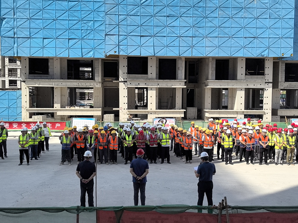 华体会官方端网站登录入口-华体会(中国)
深入开展“安全宣传咨询日”活动